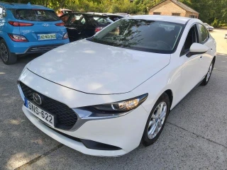 MAZDA Mazda3 Sdn/skyactiv-G122
