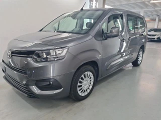TOYOTA Proace 1.2I 81KW LWB SHUTTLE