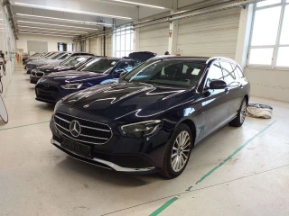 MERCEDES-BENZ E-CLASS 300DE T 4MATIC AUT.AUSTRIA EDITION