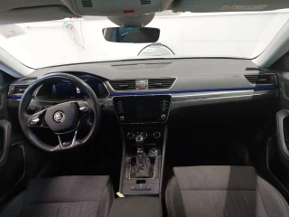 SKODA SUPERB 150 PS TSI ACT STYLE7-GANG DSG