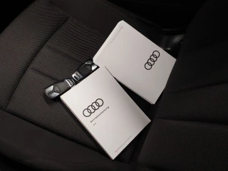 AUDI A4 2.0 40 TDI S TRONICQUATTRO AVANT