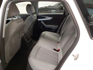 AUDI A4 AVANT 35 TDI S-TRONIC