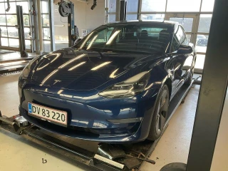 TESLA MODEL 3 LONG RANGE 4WD AUTO UA!