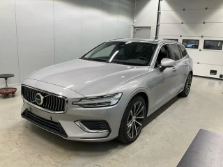 VOLVO V60 T6 Recharge Plus Bright Vbl Awd UA!