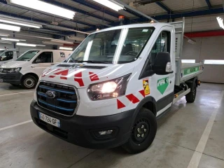 FORD E-TRANSIT KIL Transit 2T CCb PE 350 L3H1 198 kW Batterie 75/68 kWh Trend Business - 3T9 VITESSE LIMITEE A 90//OK PERMIS B