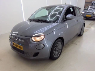 FIAT 500e 42kWh Passion 3d