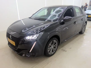 PEUGEOT e-208 Active Pack 50kWh 136 5d