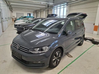 VOLKSWAGEN Touran 2,0 TDI SCR Comfortline 5-Sitzer 85KW