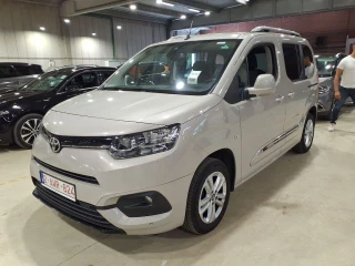 TOYOTA PROACE CITY VERSO SWB 1.2 PureTech MPV