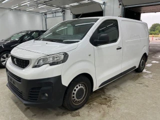 PEUGEOT Expert Plus L2 Pro 1.5 Bluehdi 119 UA!