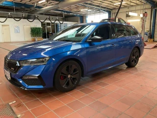 SKODA OCTAVIA 2,0 TDI AdBlue 200 RS DSG7 Combi UA!'