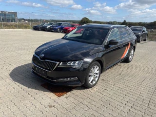 SKODA Superb 2,0 Tdi Adblue Dsg7 200 Style Combi UA!'