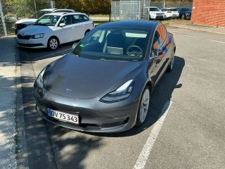 TESLA MODEL 3 LONG RANGE 4WD AUTO UA!