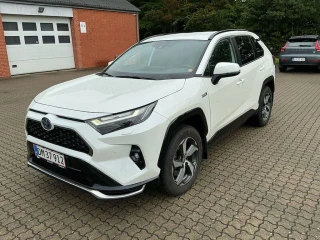 TOYOTA Rav4 2.5 306hk Aut. Phev Act. Bus. Comf. Awd UA!