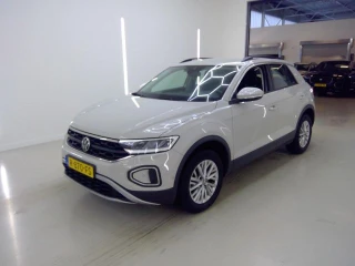 VOLKSWAGEN T-Roc 1.5 TSI 110kW Life Business