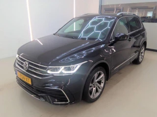 VOLKSWAGEN Tiguan 1.4 TSI eHybr 180kW DSG R-Line Business+ 5d