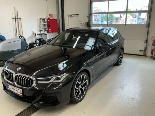 BMW Series 5 530e Touring M Sport Plus UA!'