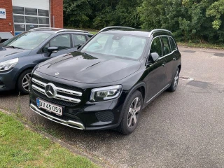 MERCEDES-BENZ Glb 200 Business UA!