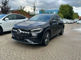 MERCEDES-BENZ GLA 1.3 250 E BUSINESS AMG DCT UA!