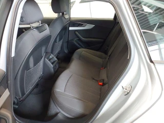 AUDI A4 30 TDI S TRONIC AVANT