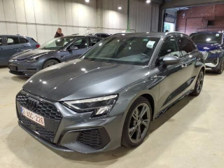AUDI A3 1.0 30 TFSI 81KW S LINE