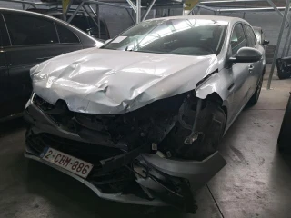 RENAULT MEGANE BERLINE 1.0 TCE 115 CORPORATE EDITION