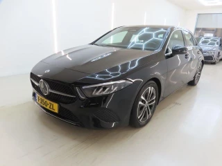 MERCEDES-BENZ A-klasse A 180 DCT Business Line 5d