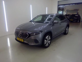 MERCEDES-BENZ EQA 250 Business Solution Luxury auto 5d