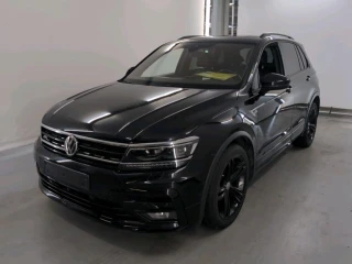 VOLKSWAGEN TIGUAN DIESEL - 2016 2.0 TDi SCR Platinum DSG