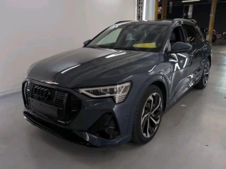 AUDI E-TRON 95 kWh 55 Quattro S line
