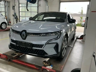 RENAULT MEGANE E-TECH Electric Iconic - 60 kWh UA!