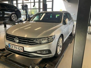 VOLKSWAGEN PASSAT 2.0 TDI 190 SCR ELEGANCE PLUS DSG VARIAN UA!
