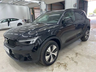 VOLVO XC40 T5 Recharge Plus Dark Vbl UA!