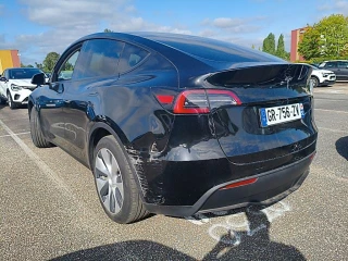 TESLA MODEL Y Model Standard RWD
