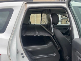 DACIA DUSTER Duster 1.5 Blue dCi 115ch Confort 4x4 // 2 PLACES - SEATS