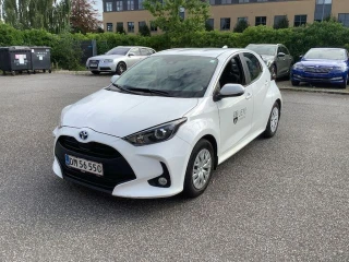TOYOTA YARIS 1.5 116hk Essential UA!,