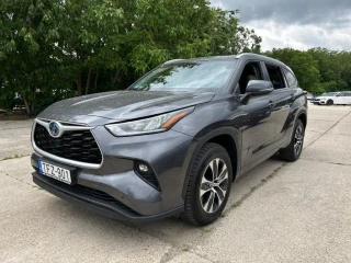 TOYOTA Highlander HYBRID 2.5 C  OMFORT CVT 4WD