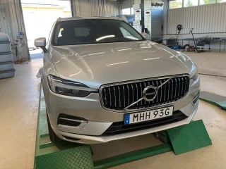 VOLVO XC60 Recharge T6 341hk AWD Inscription Exp läder Pano H/K ** NO WINTER WHEELS** **TEST LINK BELOW**