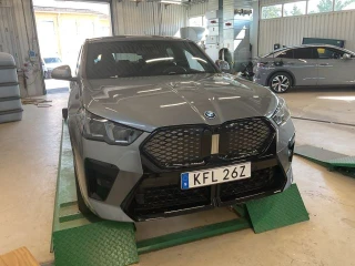 BMW IX2 xDrive30e M Sport Premium Drag ** NO WINTER WHEELS