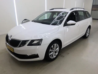 SKODA OCTAVIA COMBI 1.0 TSI Greentech Ambition Business DSG 5d