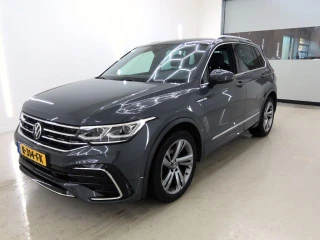 VOLKSWAGEN Tiguan 1.5 TSI 110kW DSG R-Line Business+ 5d