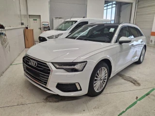 AUDI A6 Avant 45 TDI quattro Tiptronic Design 17