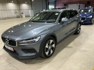 VOLVO V60 CROSS COUNTRY DIESEL - 201 2.0 D3 AWD Geartronic