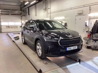 SKODA ENYAQ iV80 204hk Drag