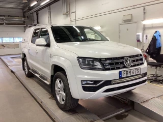 VOLKSWAGEN Amarok 2.9t 3.0 V6 TDI 258hk 4Motion Highline Aut Kåpa Inredning Drag Nav