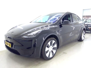 TESLA Model Y RWD 5d