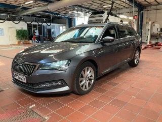 SKODA SUPERB 2,0 TDI AdBlue DSG7 150 Style Combi UA!,