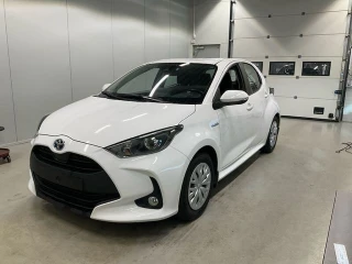 TOYOTA YARIS Ny 1,5 Hybrid 116 HK AUT H3 UA!,