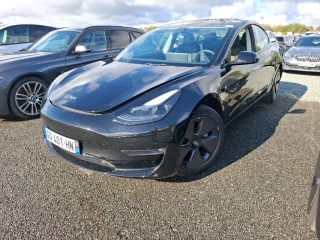 TESLA MODEL 3 Model Long-Range RWD