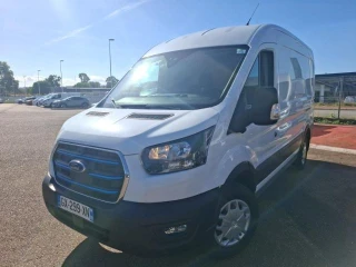 FORD E-TRANSIT Transit 2T Fg E350 L2H2 135 kW Batterie 75/68 kWh Trend // - 3T9 VITESSE LIMITEE A 90//OK PERMIS B